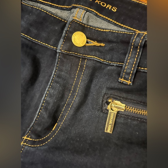 Michael Kors Skinny Jeans with Gold Tone Zipper Front Pockets Women’s Size 10 - Picture 6 of 10
